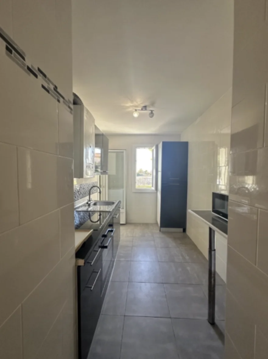 Appartement T2 Marseille - Cuisine séparée équipée