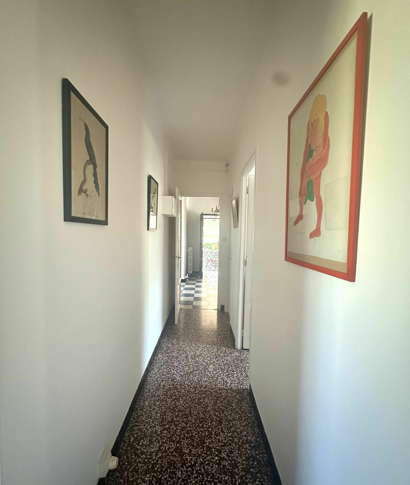 Maison T4 Marseille 12ème - Couloir décoré