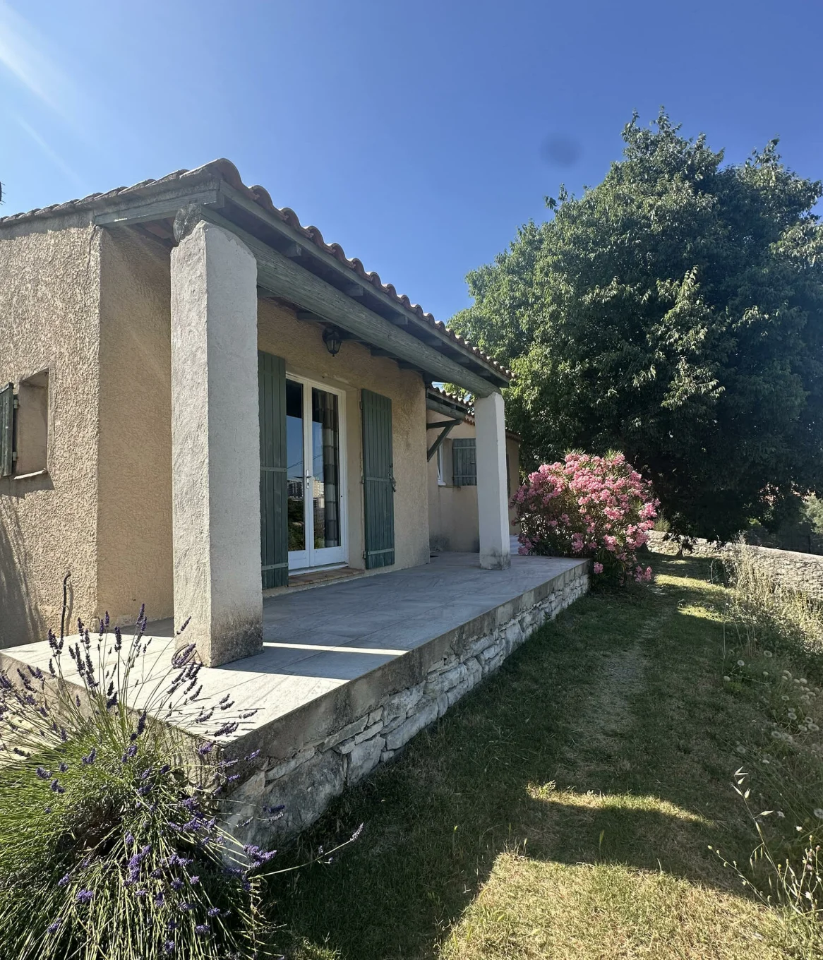 Extérieur maison provençale